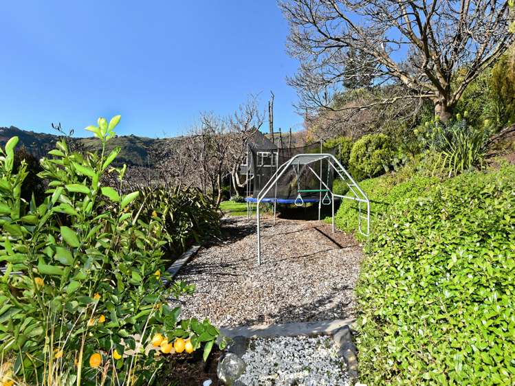 2/133 Port Hills Road Heathcote Valley_19