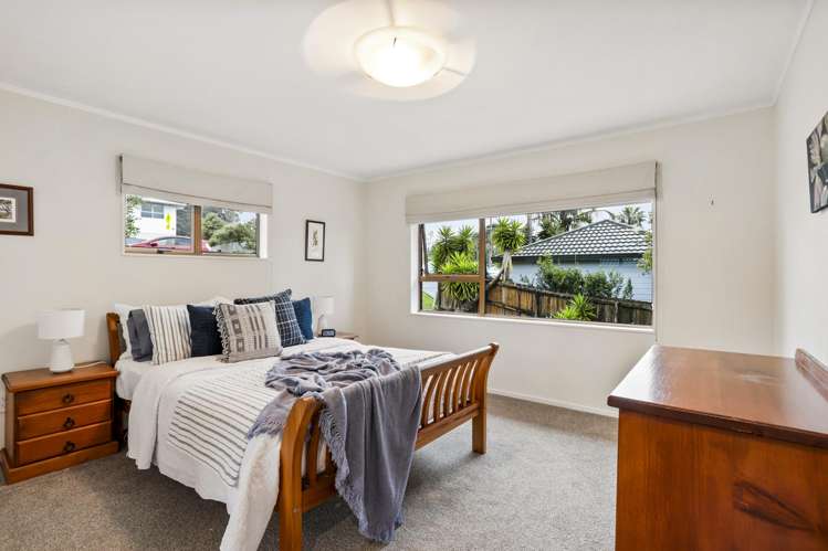 255 Glengarry Road Glen Eden_17