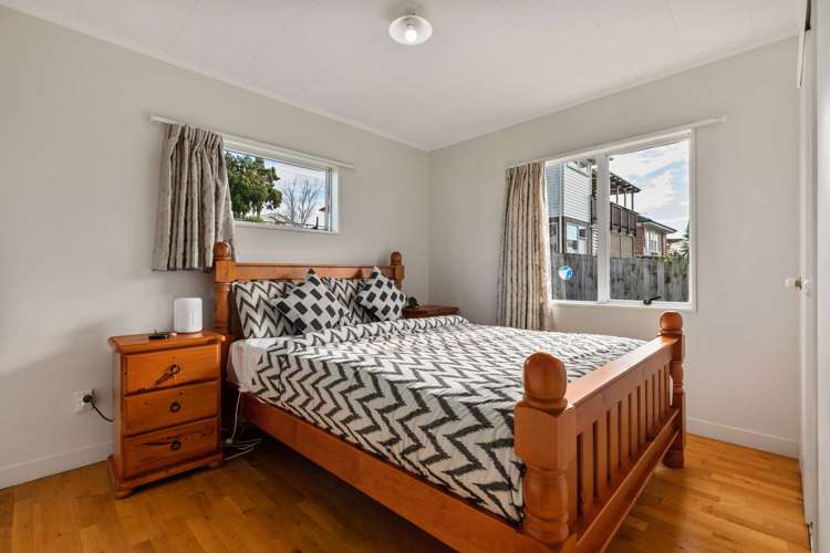 2/21 Te Atatu Road Te Atatu South_9