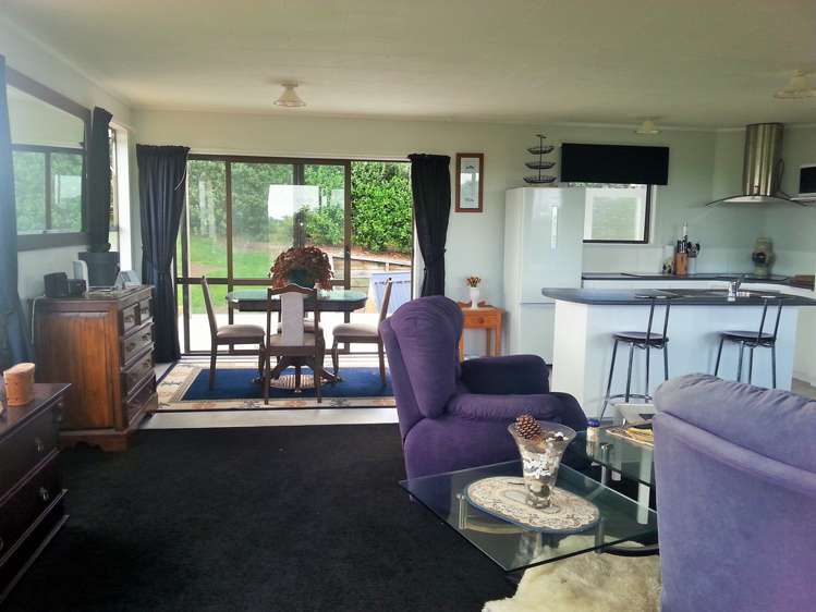 114 Oparakau Road Matakohe_5