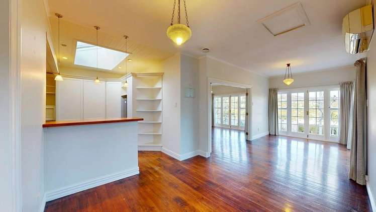 43 Trelissick Crescent 1318_5