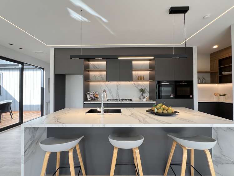 61 Tipu Crescent Milldale_6