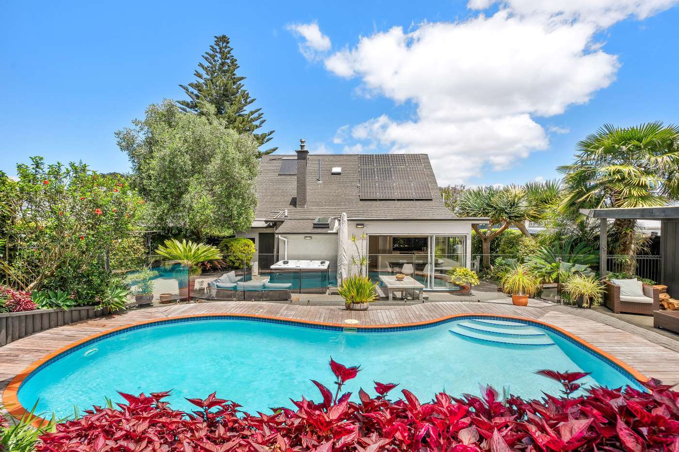 18 Douglas Avenue in Mount Albert