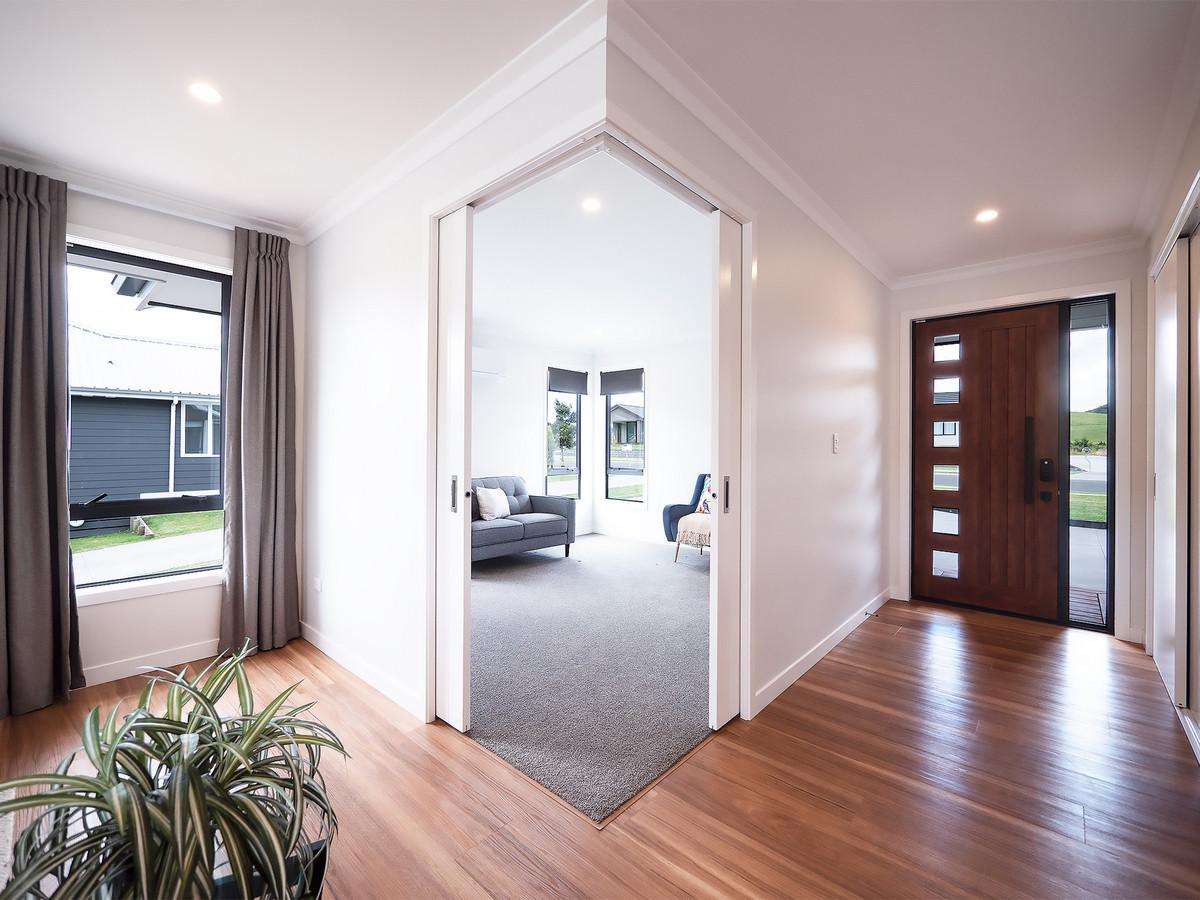 38 Admiralty Drive_5