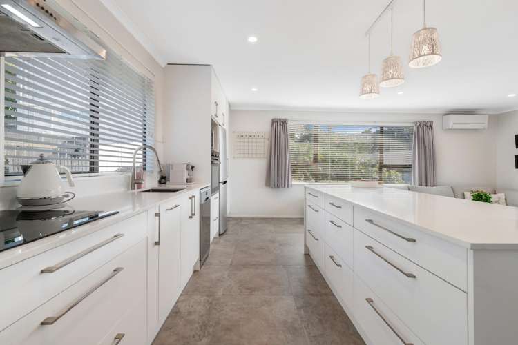 3a Rishworth Avenue Stanmore Bay_6