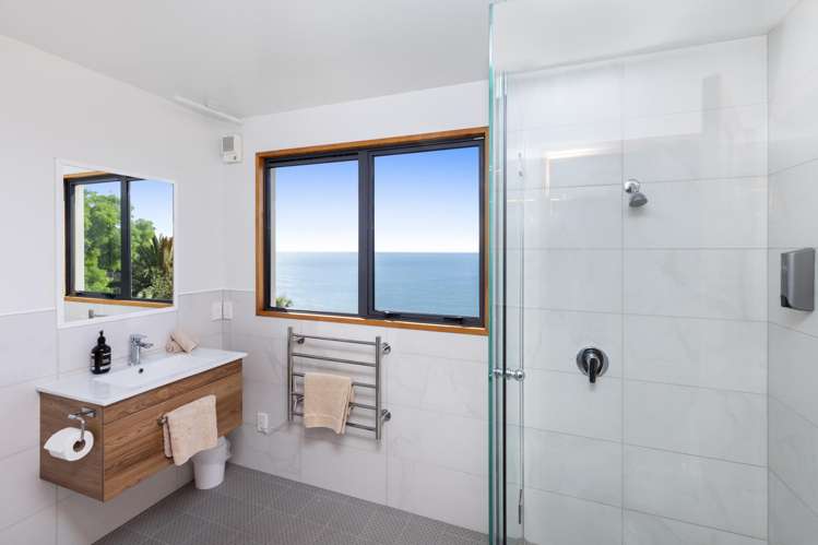 257 Cathedral Road Gore Bay_28