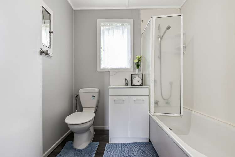 16b Wilson Street Hamilton East_15