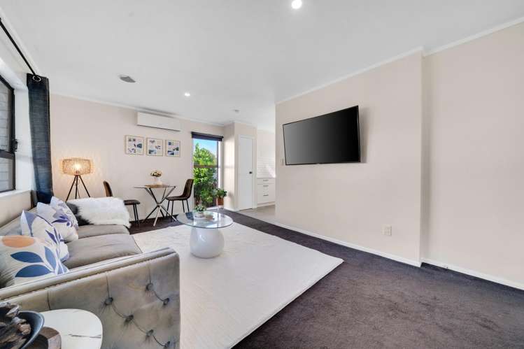 3/64 Weymouth Road_1