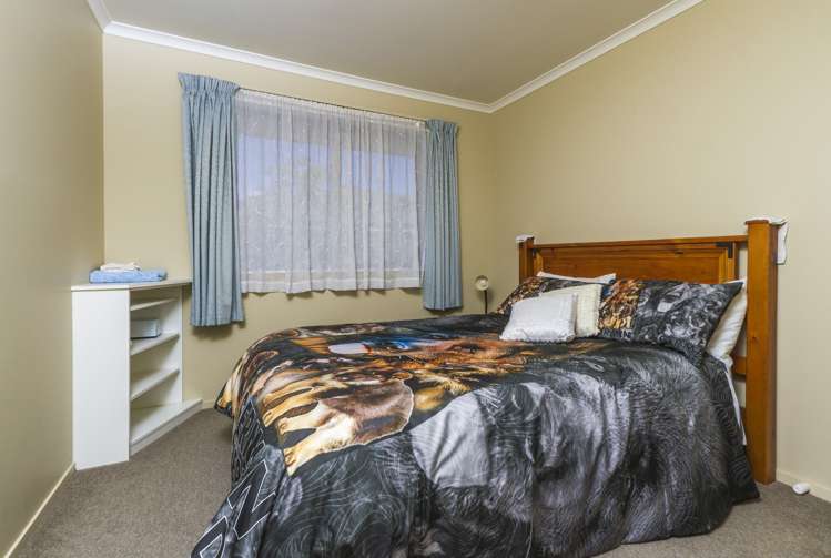 14 Wanderers Avenue Brightwater_14