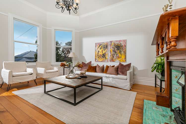 4 Burgess Road Devonport_2