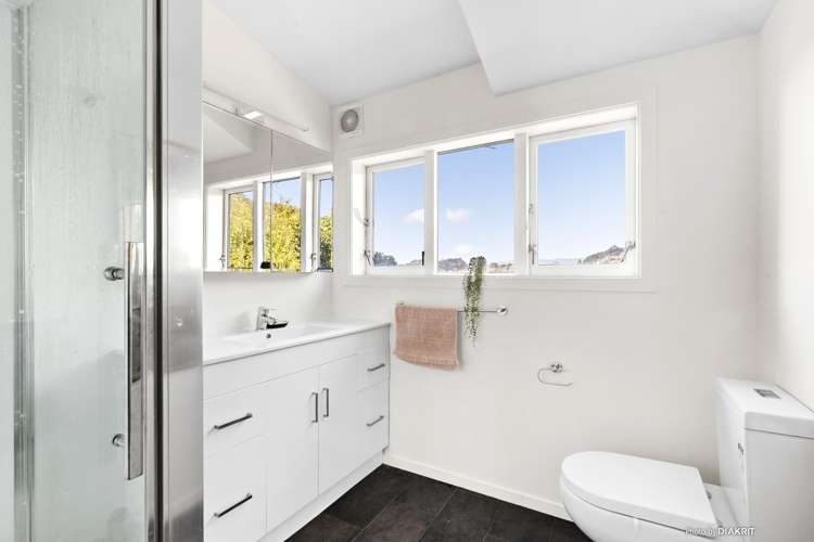 27 Brixham Way Newtown_9