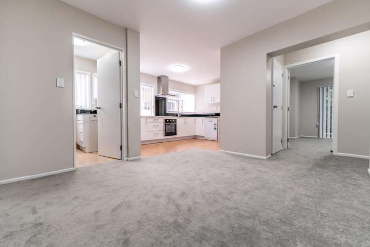 2/325 Mount Albert Road Wesley_8