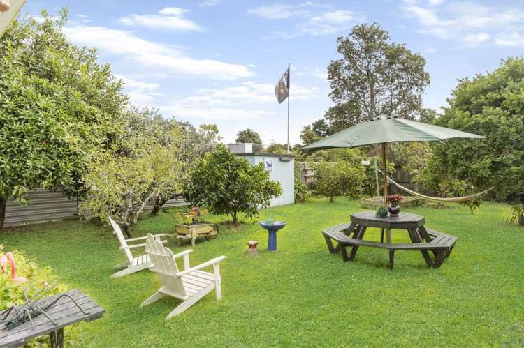 33 Denny Avenue Mount Roskill_10