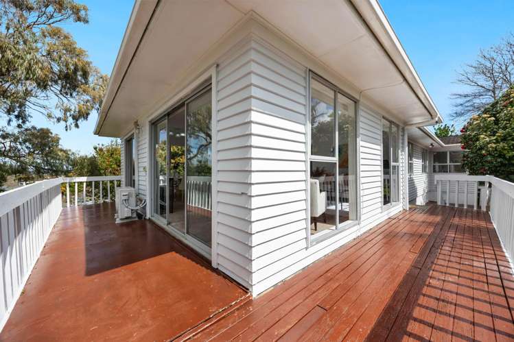 13 Booralee Avenue Botany Downs_18