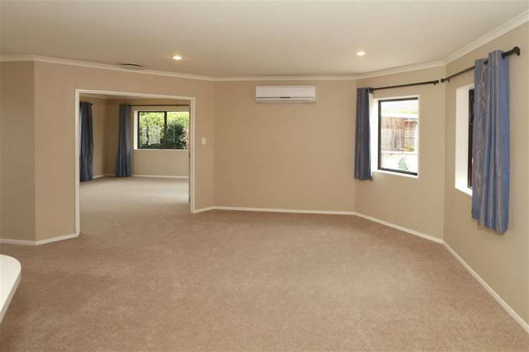 8 Holly Place Rototuna North_16