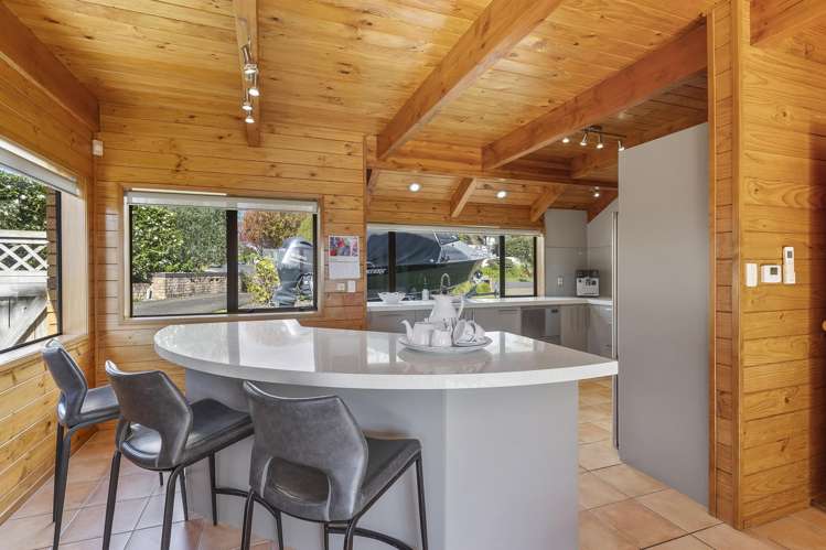 23 Clyside Avenue Half Moon Bay_20