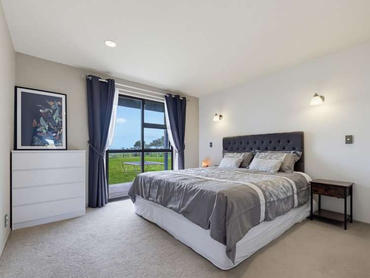 79 Brook Road Awhitu_15