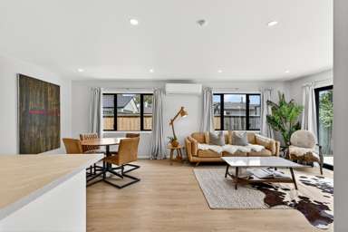 927A Nelson Street North (front townhouse)_3