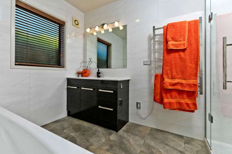 109 Awaroa Road Sunnyvale_38