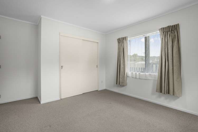 2/1159 High Street Taita_15