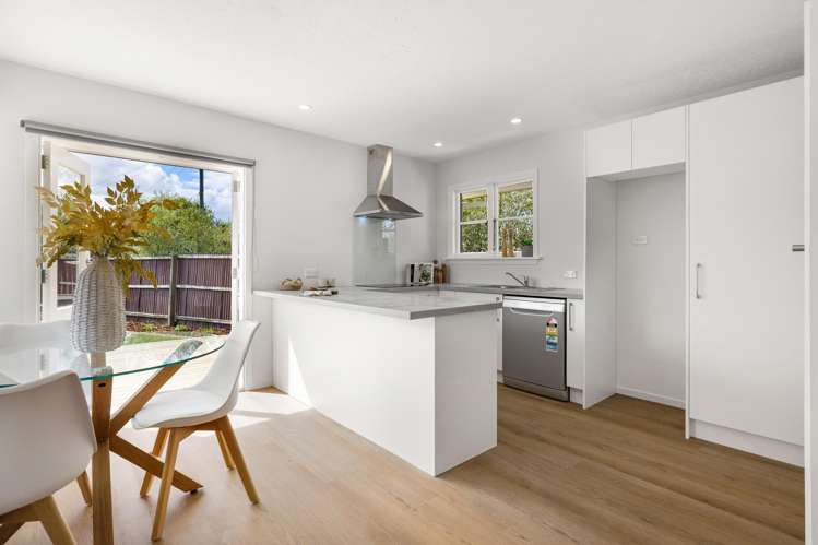 15 Vancouver Crescent Wainoni_10