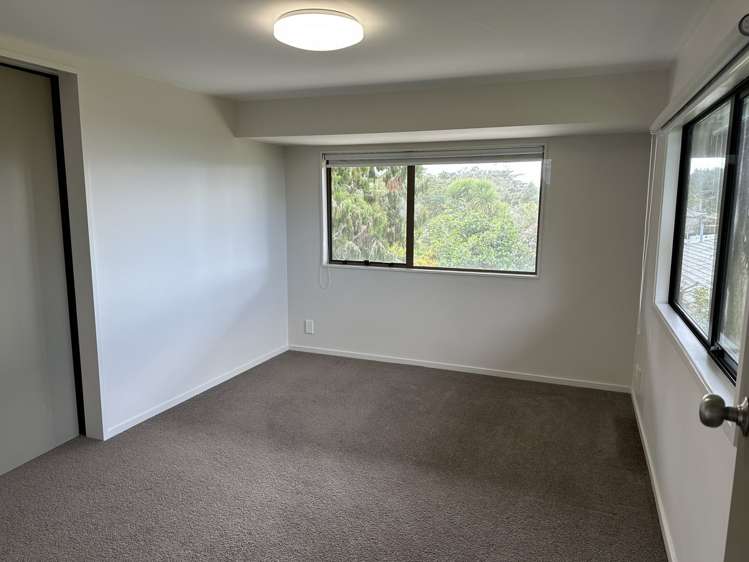168 Scenic Drive Titirangi_9