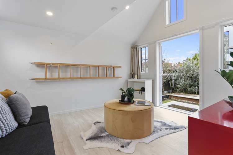 31b Kings Road Panmure_14