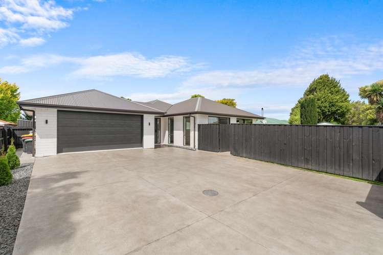 139 Springs Road Hornby_21