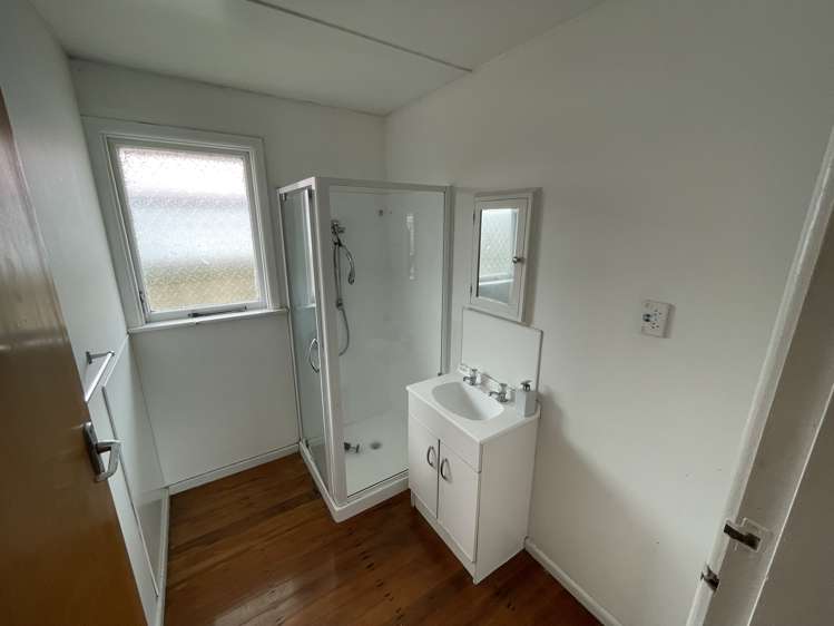 1/592 Pages Road Bexley_6