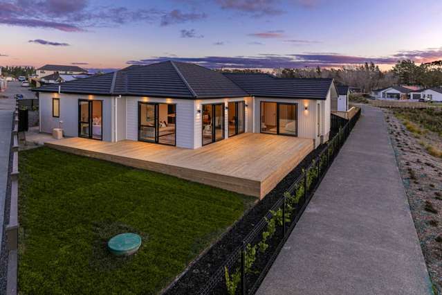 3 Houpuni Road Wainui_2