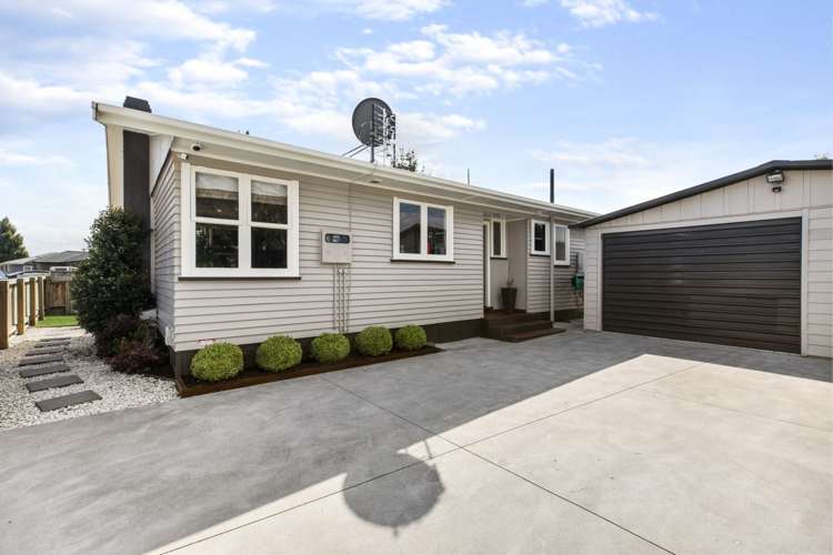 43b Tuhikaramea Road Dinsdale_0