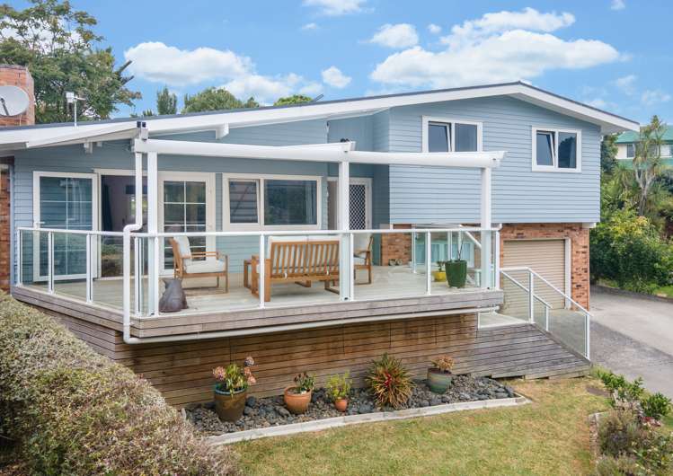 12 Gerwyn Place Pakuranga Heights_24