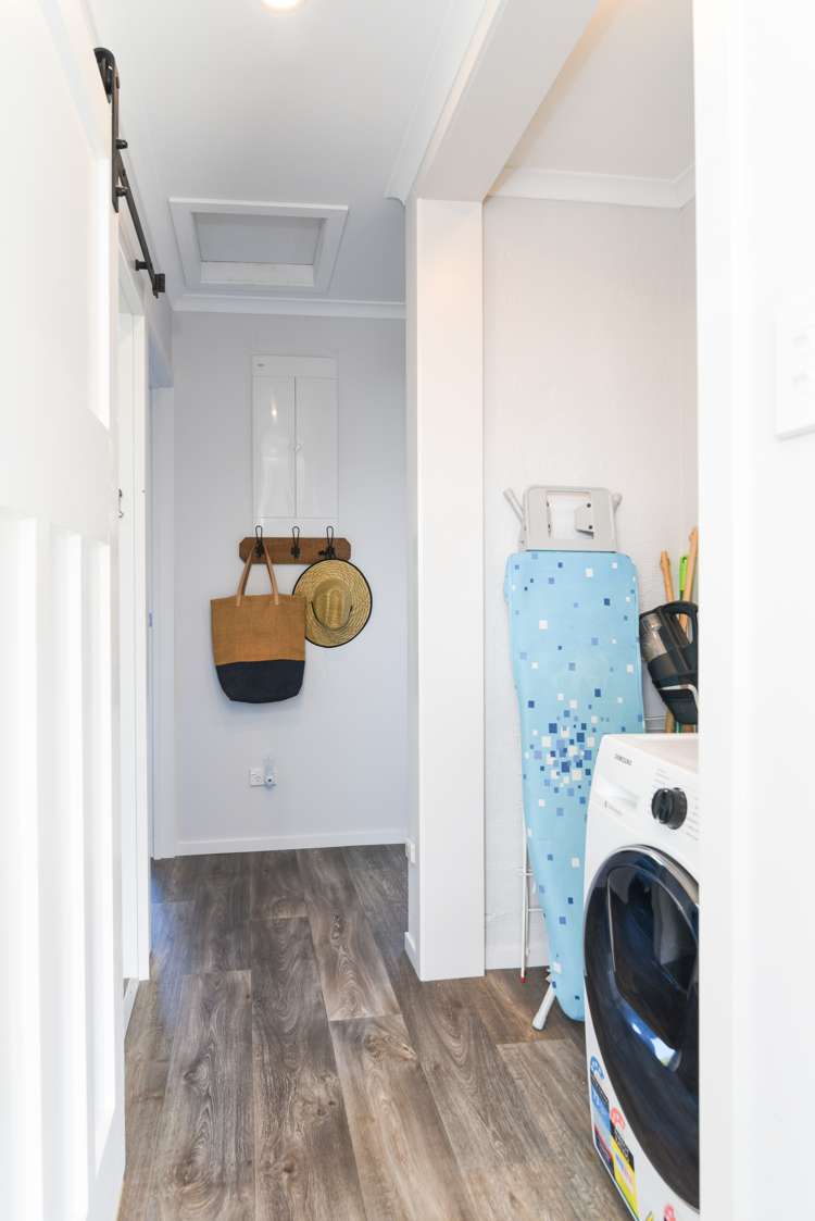 1406 Coast Road Karitane_15