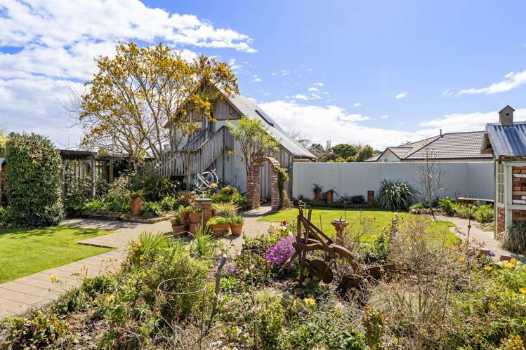 221 Mill Road Otaki_21