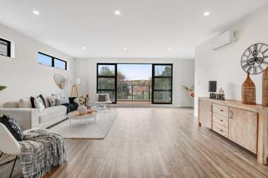 6 Pleasant Way_1
