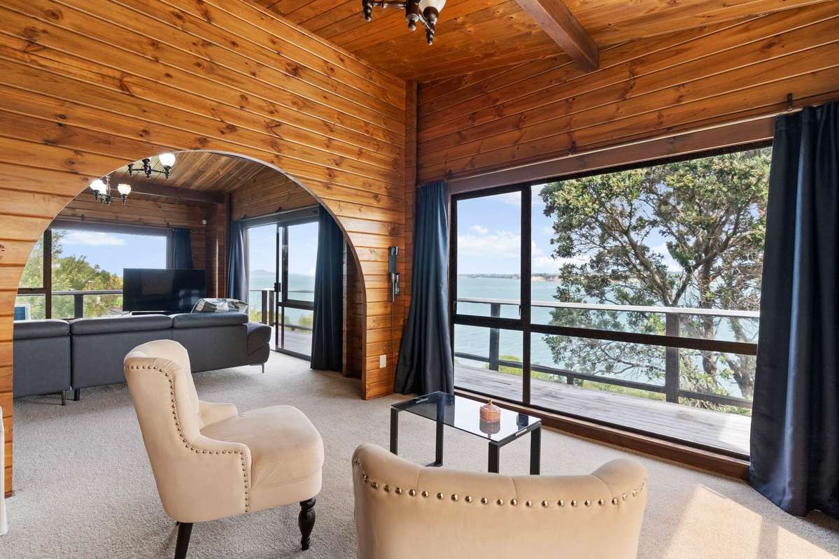 773 Whangaparaoa Road_4