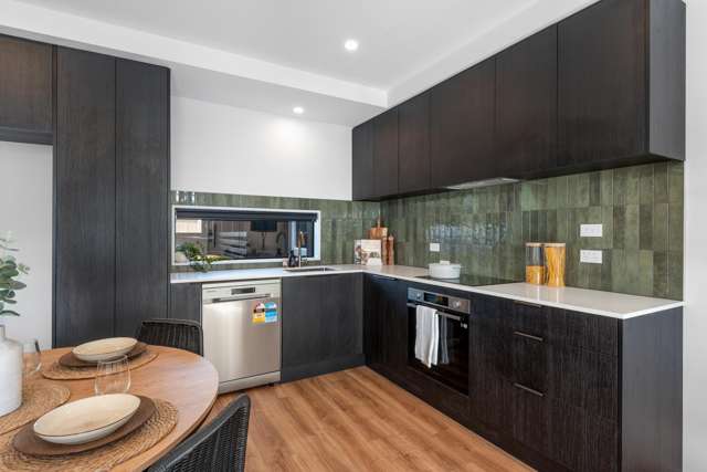 1/90 Innes Road Saint Albans_1