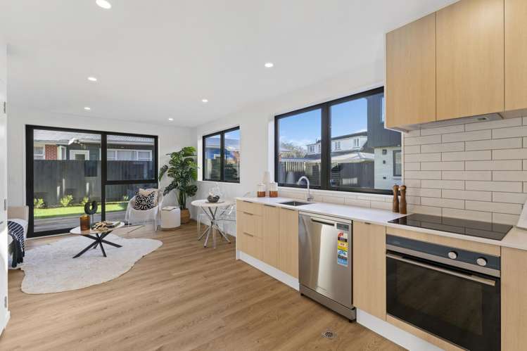 4/12 Newbridge Place_2