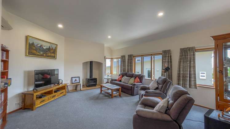 103 Alexander Close Thames_14