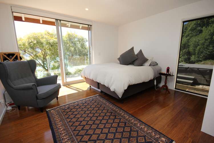 298a Marine Drive Charteris Bay_12