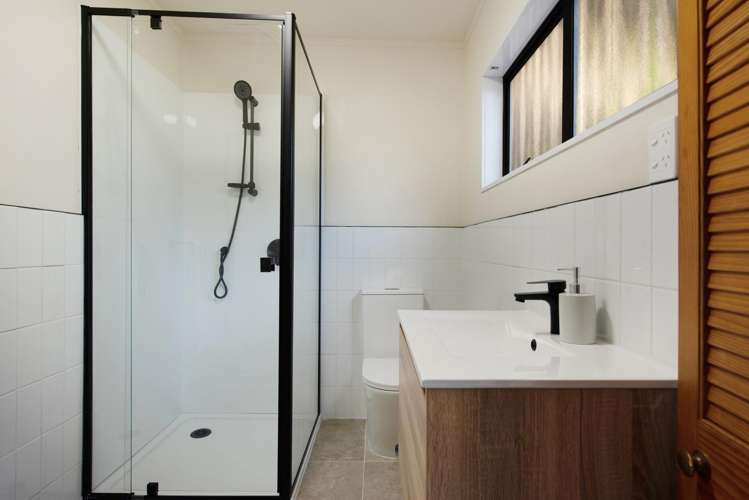 16 Regal Street Levin_5