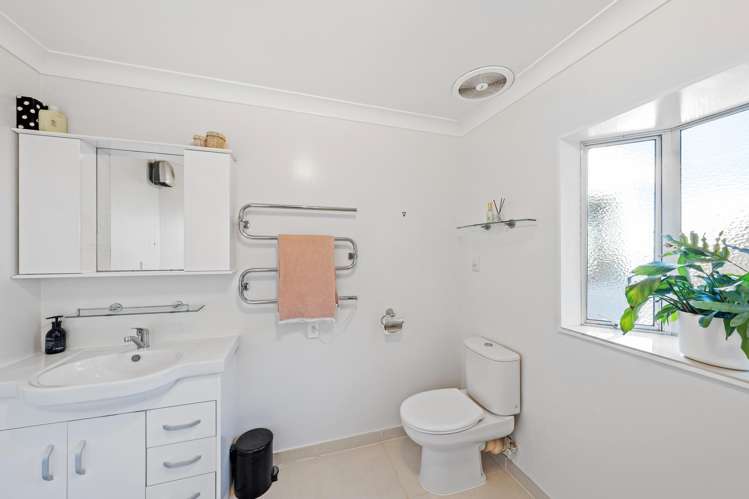 49 Natzka Road Ostend_19