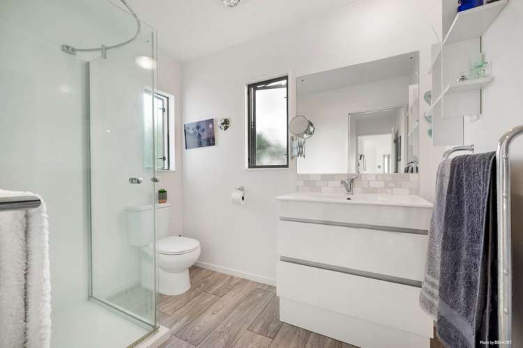 90 Wade River Road Stanmore Bay_15