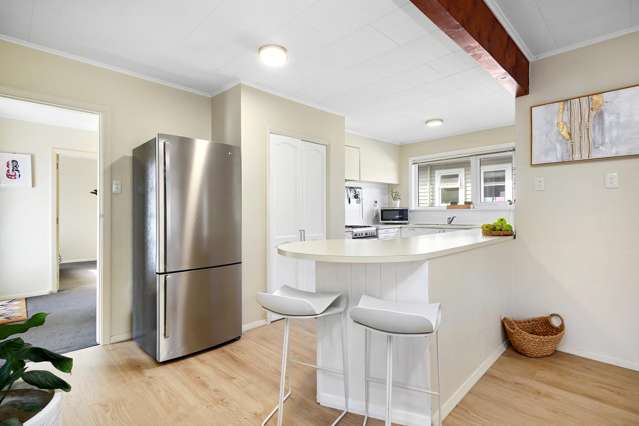 69 Fraser Street Wainuiomata_4