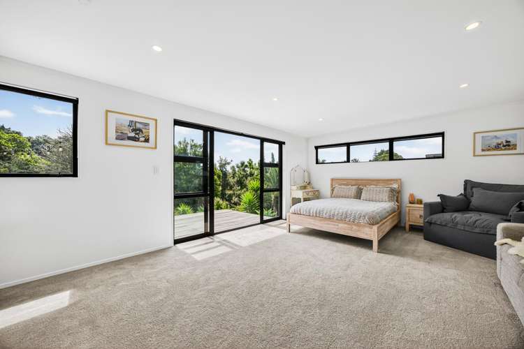38 Elliston Crescent Stanmore Bay_11