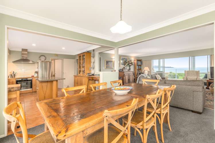 8 Ara Kuaka Waikanae Beach_7