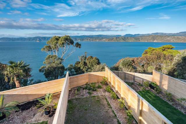 8/80 Seatoun Heights Road Seatoun_1