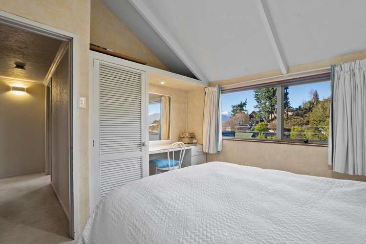 180 Fernhill Road Fernhill/Sunshine Bay_9