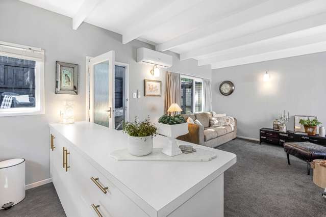 Gorgeous one bedroom - plus more, must see!