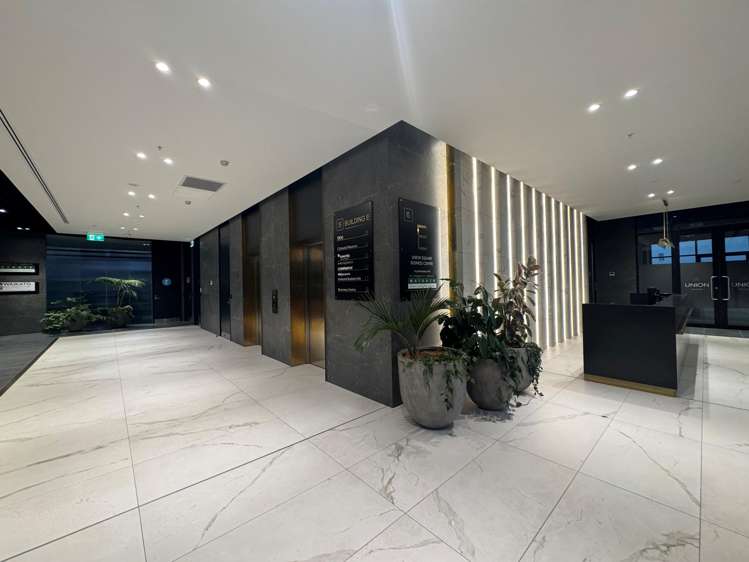 Office OB/Building E Union Square Hamilton Central_2